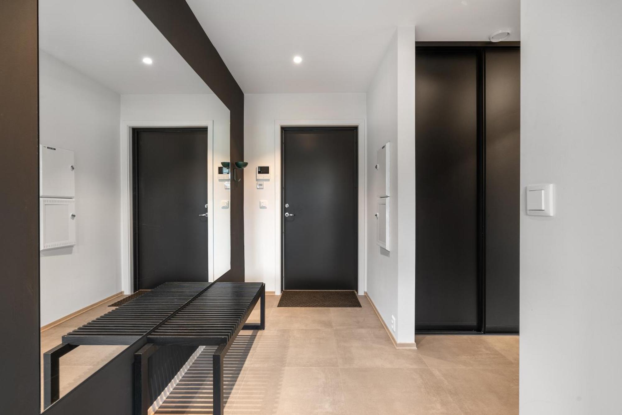 Luxury Apartment Downtown Tromso With 2 Bedrooms And 2 Bathrooms And Parking Exterior foto